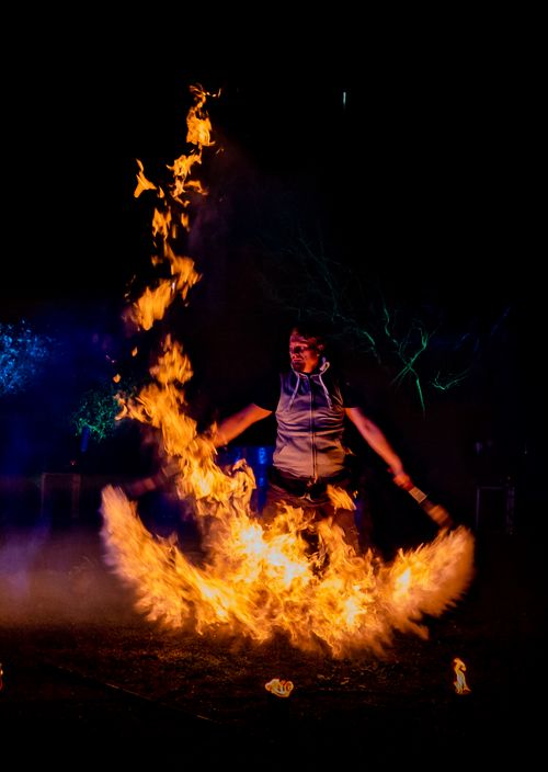 Feuershow Industrial Fire mir Flammen Effekten