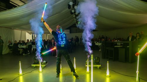 LED Show mit Pixel Poi Spinning